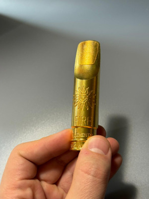 PHOTO-2024-12-25-16-49-22 2.jpg